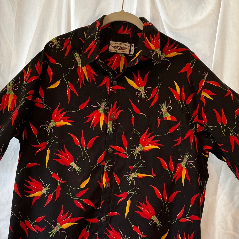 “Straight Down” Black Shirt with Red and Yellow Chili Peppers size M